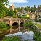 The Cotswolds and Stonehenge tour from Bath