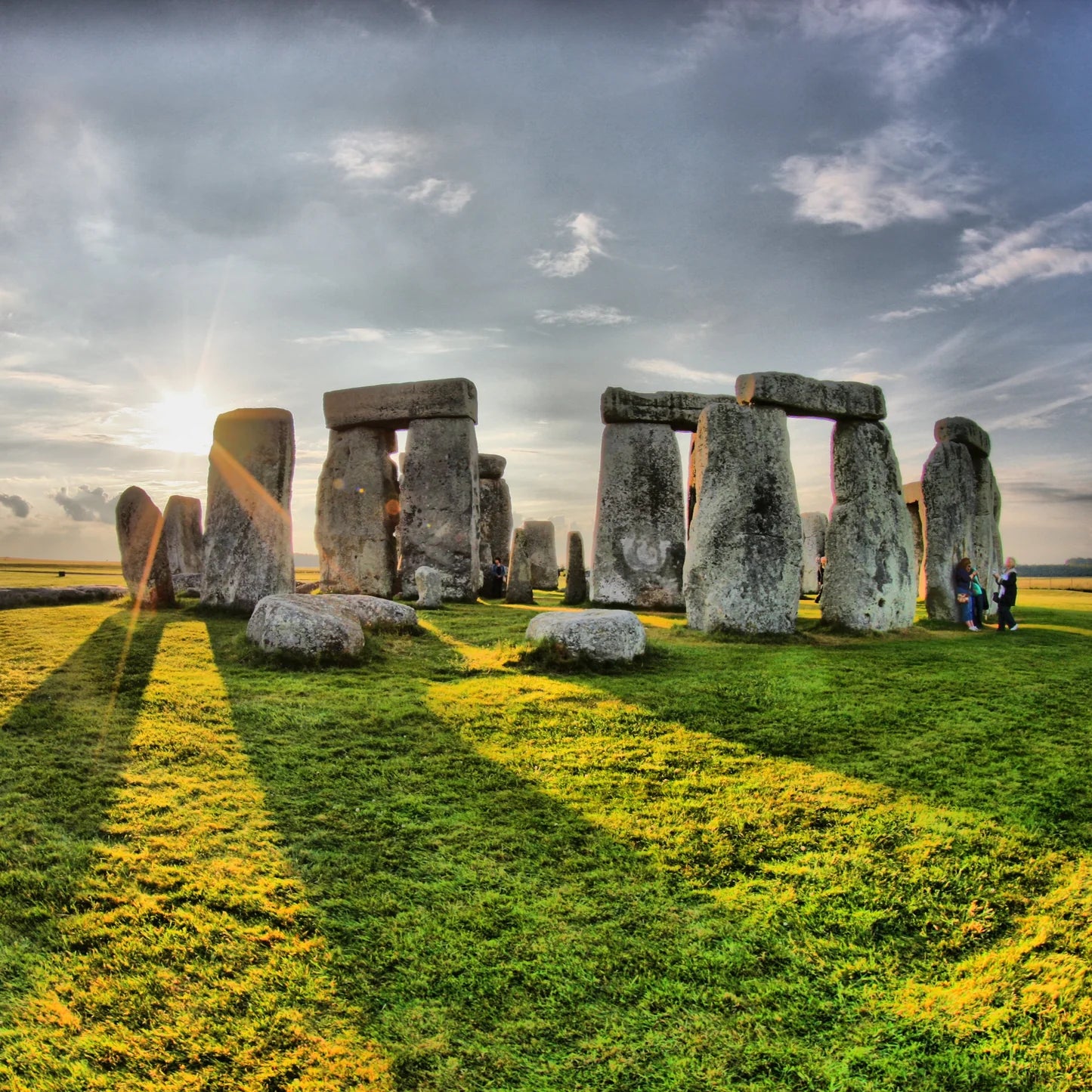 The Cotswolds and Stonehenge tour from Bath
